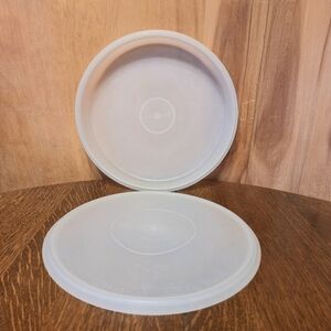Vintage Tupperware Millionaire Line Round Pie Keeper #224-2 & 242-1